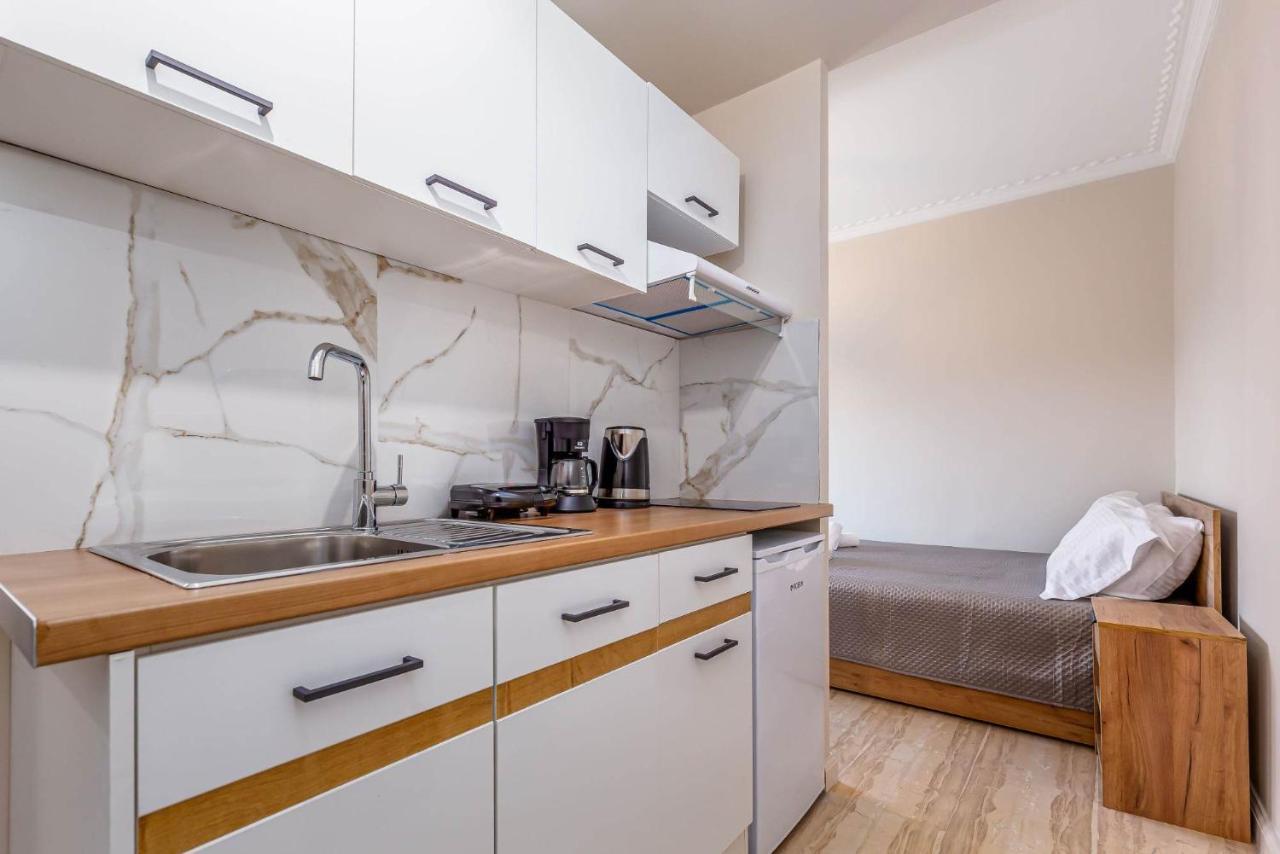 Luna Solari Apartment Mantouki ภายนอก รูปภาพ